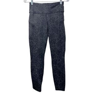 Athleta Leggings Womens size XS Black Floral Zip Pocket Tight Gym Athletic